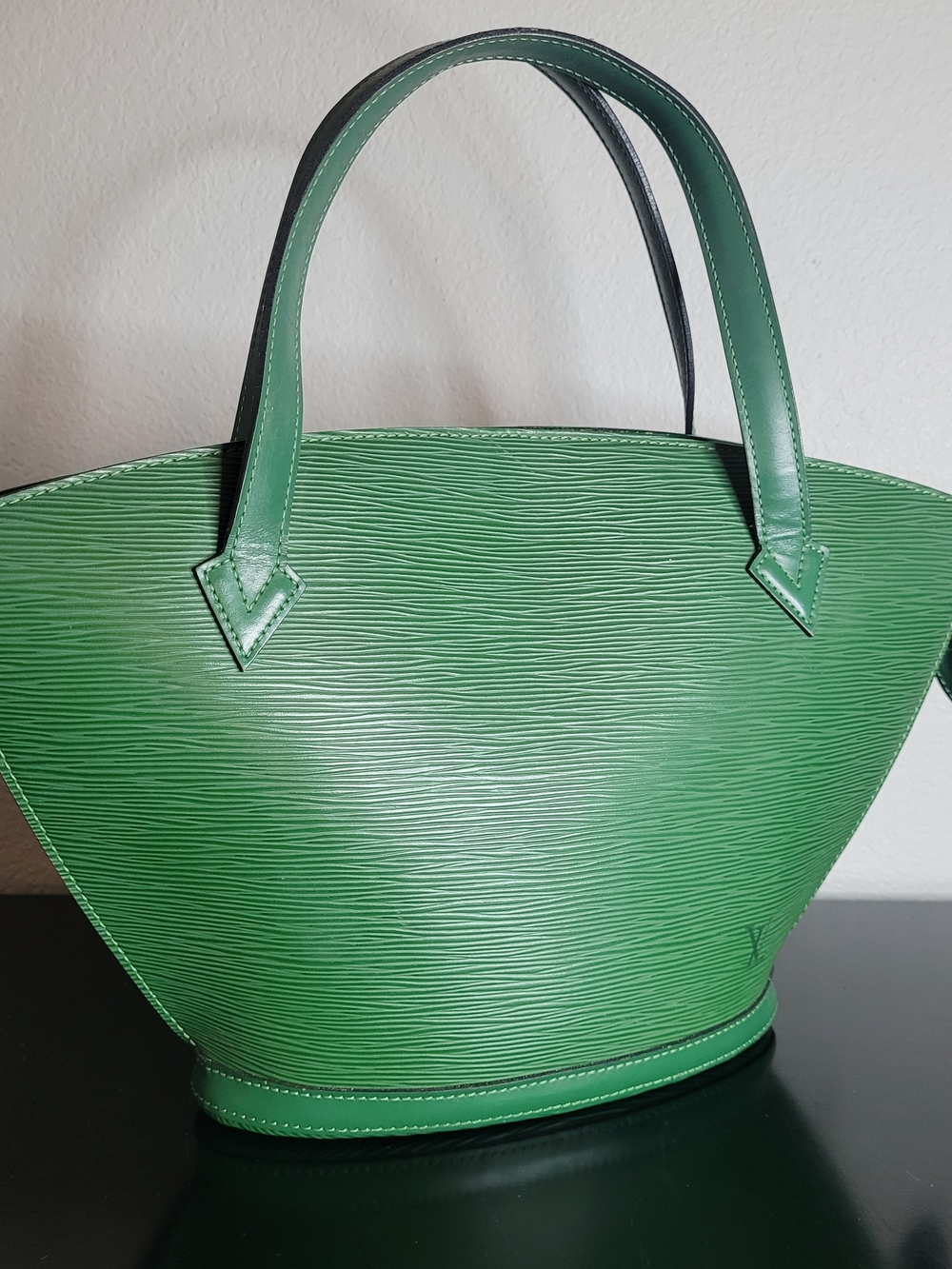 LOUIS VUITTON Saint Jacques Vintage Epi Leather Bag. - Picture 3 of 15